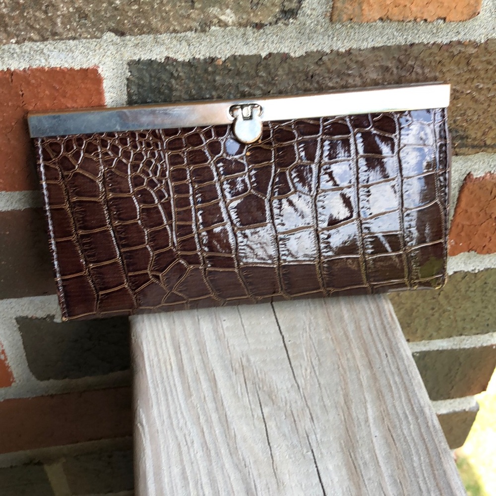 Brown faux snakeskin clutch wallet